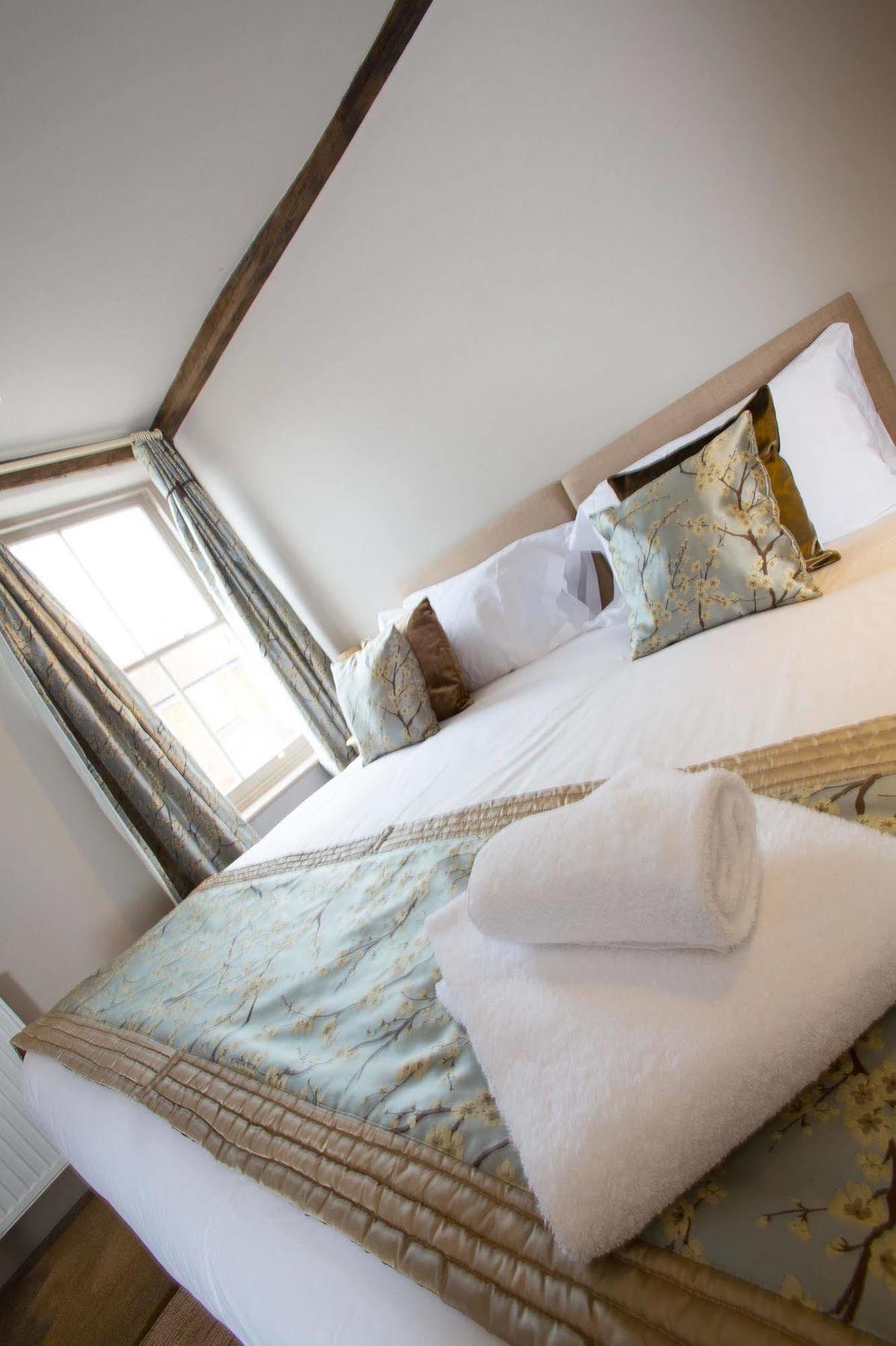 The Harvard Inn Stock Ngoại thất bức ảnh